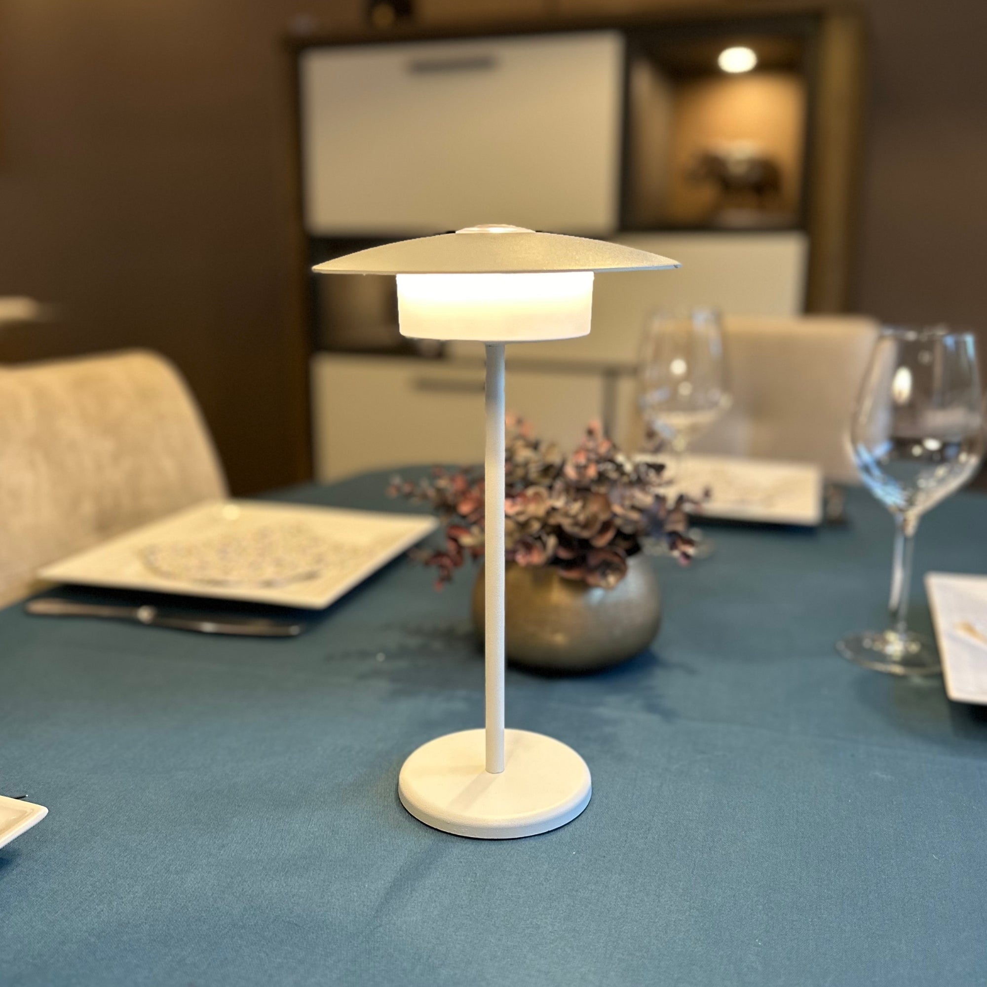 Lampe de table usb MALIA - Lumihome