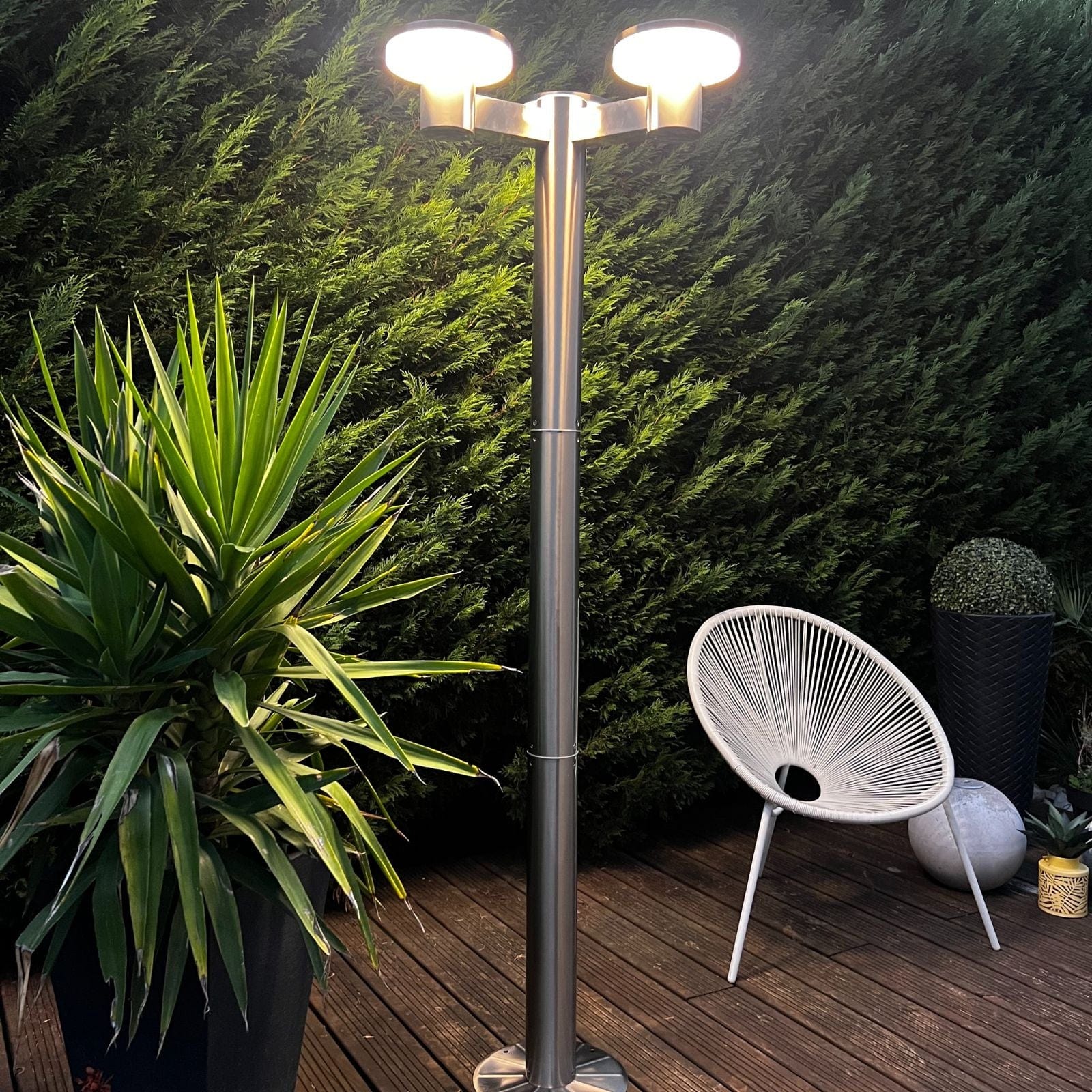 Led-Solar-Standleuchte ALTO 3000 - Höhe 2m - Fernbedienbar - 300 bis 3000 Lumen - Lumihome-Deutschland.com