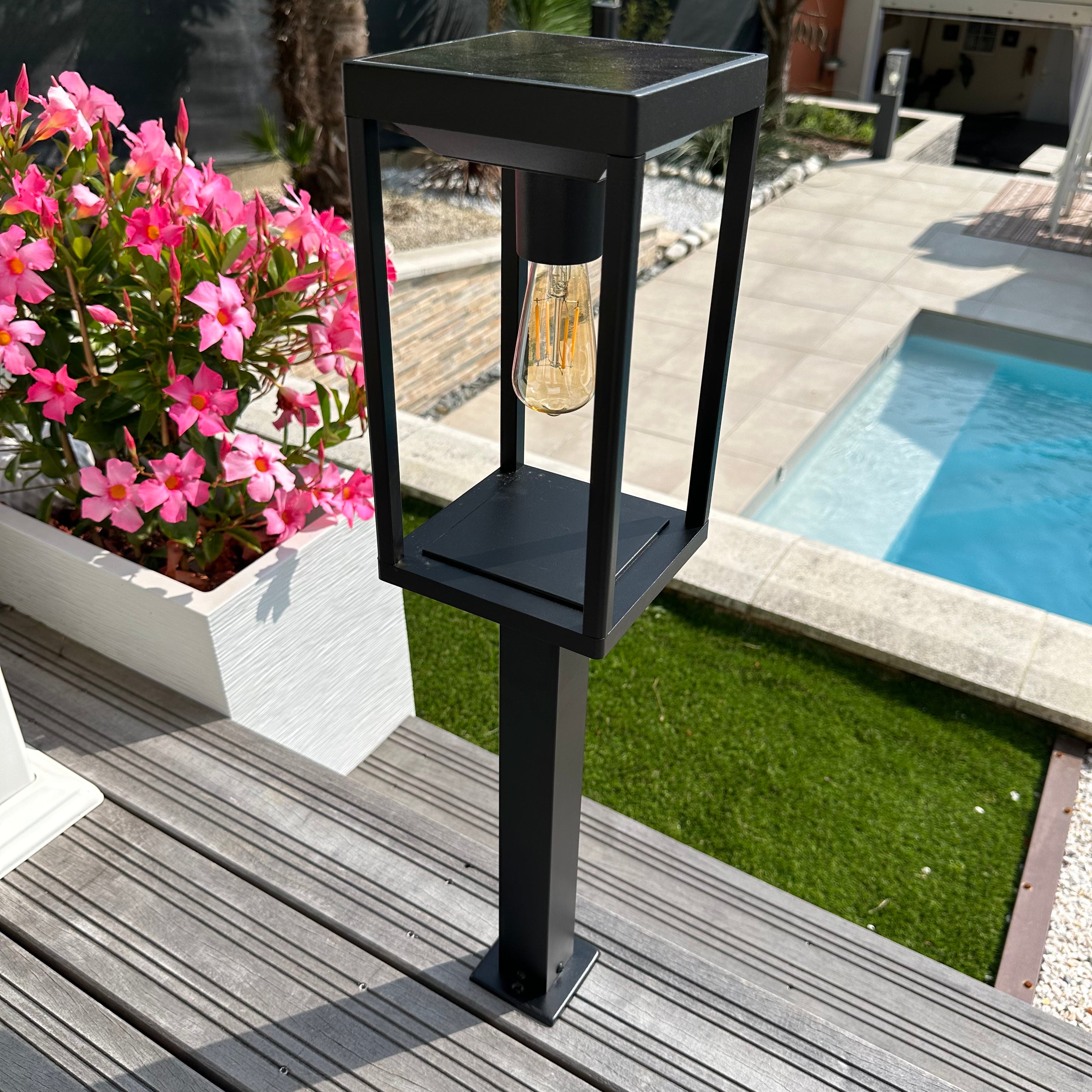 FAIRY outdoor solar bollard