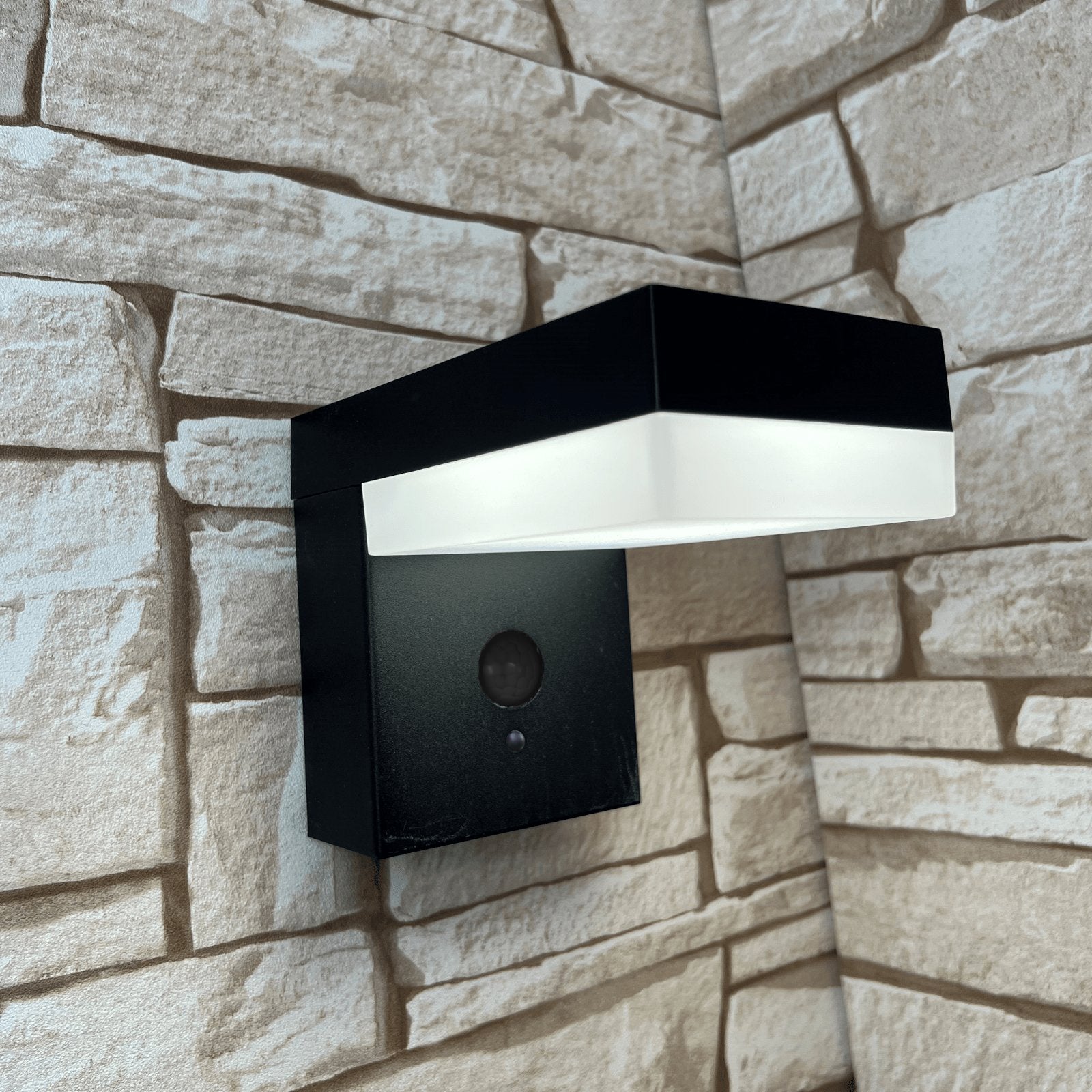 VENUS solar-powered outdoor Led wall light - Motion detector - 3 lighting modes 75 to 600 lumens