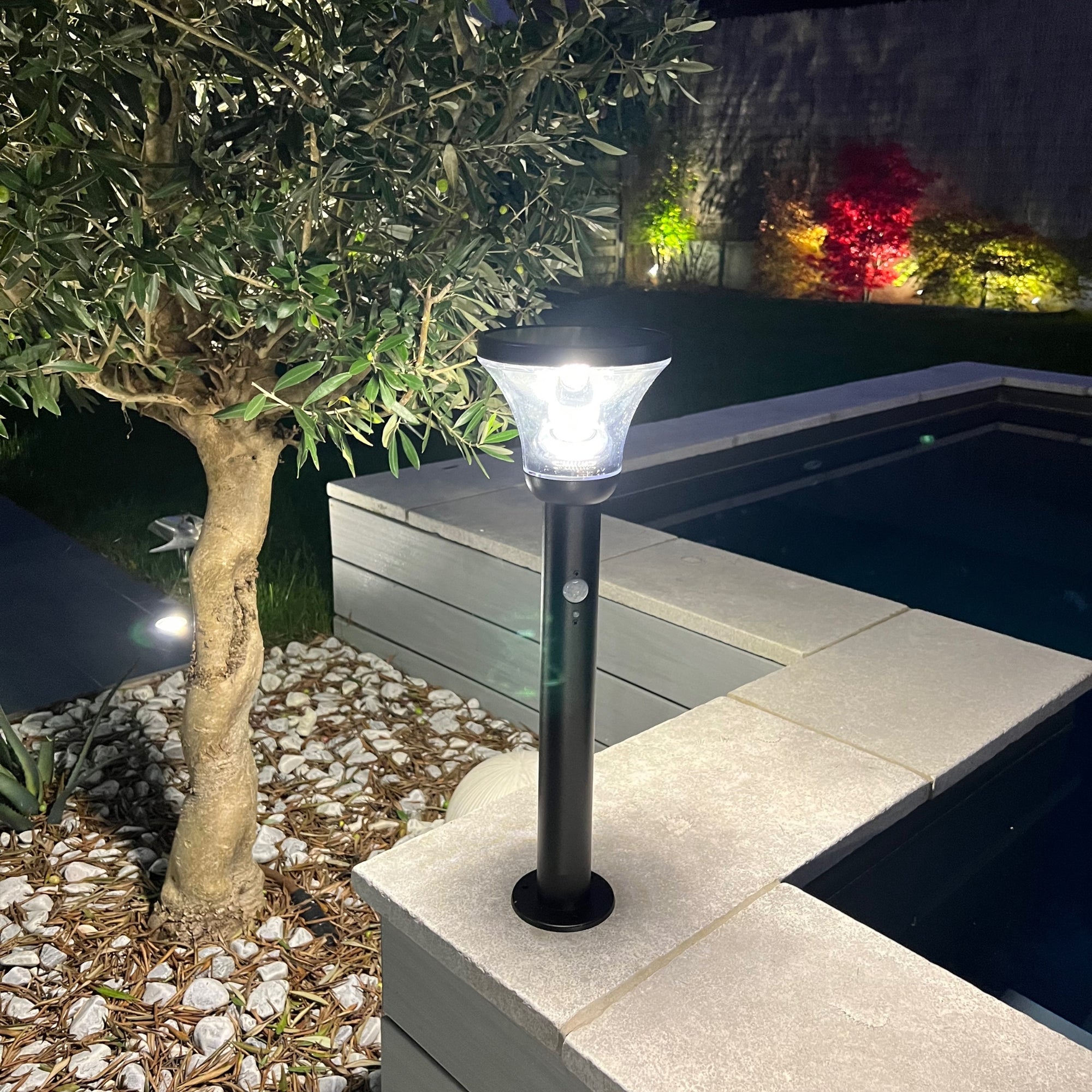 DIVA solar Led bollard - Motion detector - 3 lighting modes from 75 to 600 lumens - Lumihome