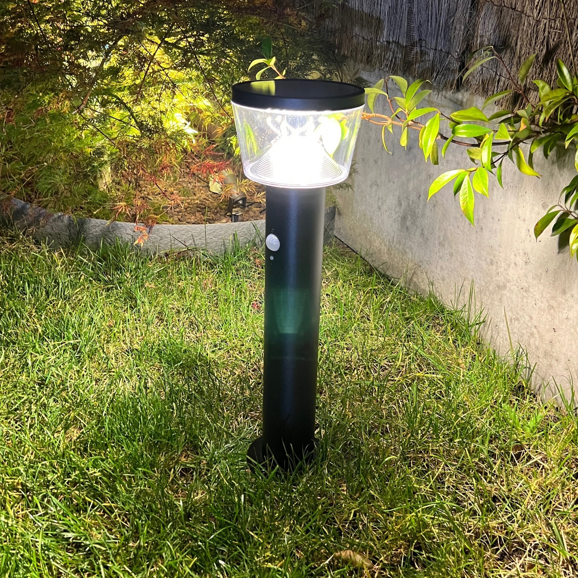 DUBLIN solar Led bollard - Motion detector - 3 lighting modes 75 to 600 lumens - Lumihome