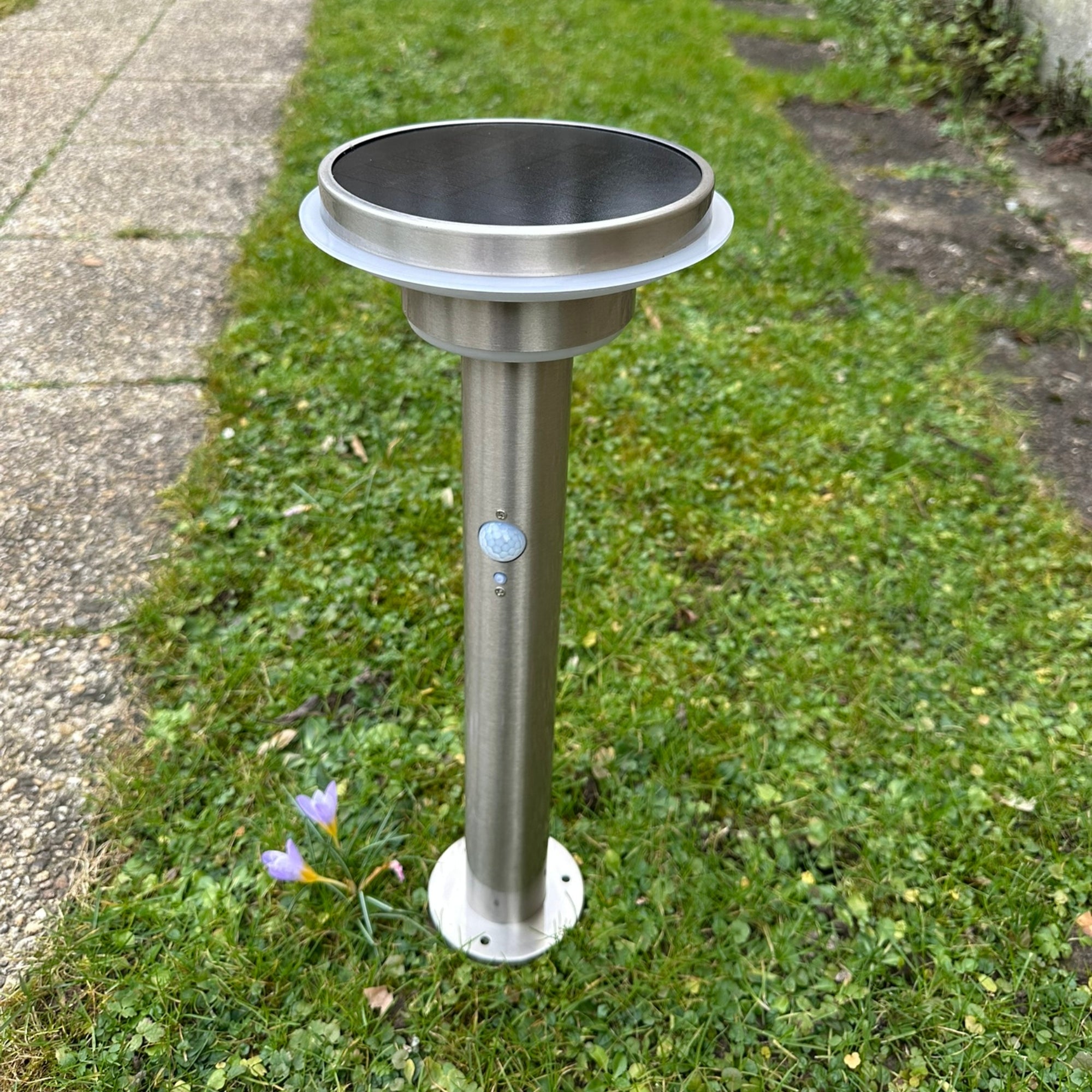 GENOVA solar Led bollard - Motion detector - 3 lighting modes 75 to 600 lumens - Lumihome