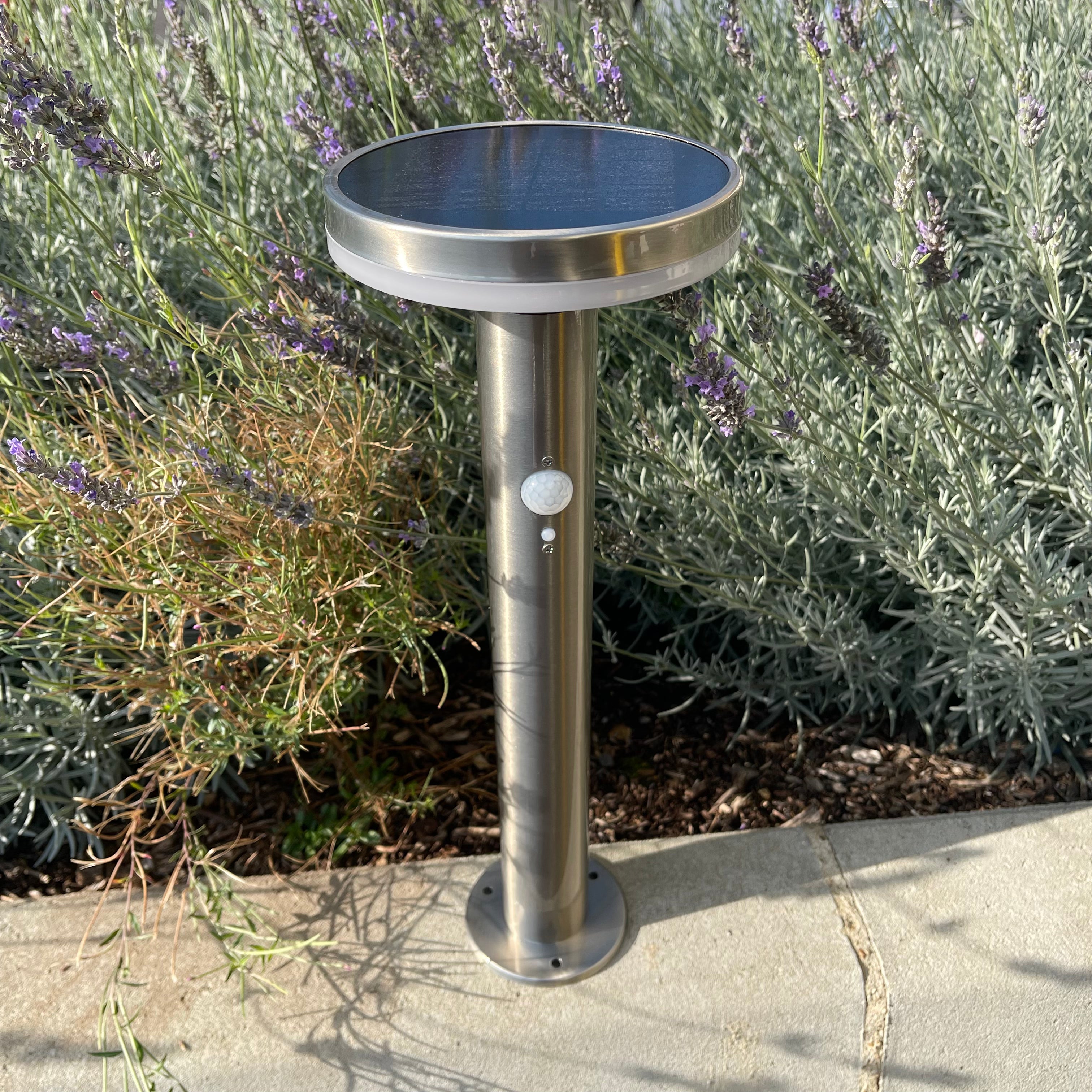 LIVING solar LED bollard - Motion detector - 3 lighting modes 75 to 600 lumens