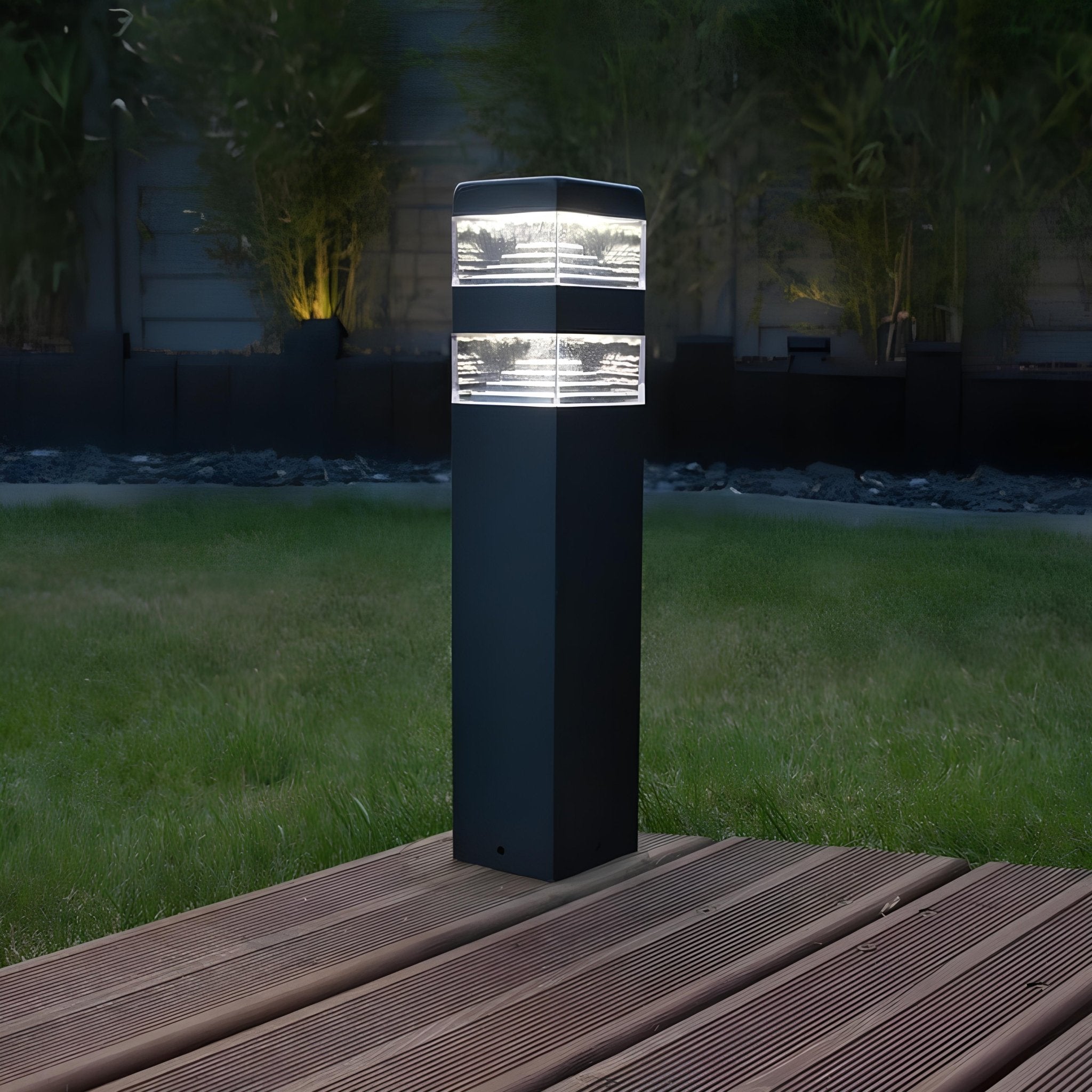 Pyramid Bollard 32 Leds - 230V - 1000 lumens - Lumihome