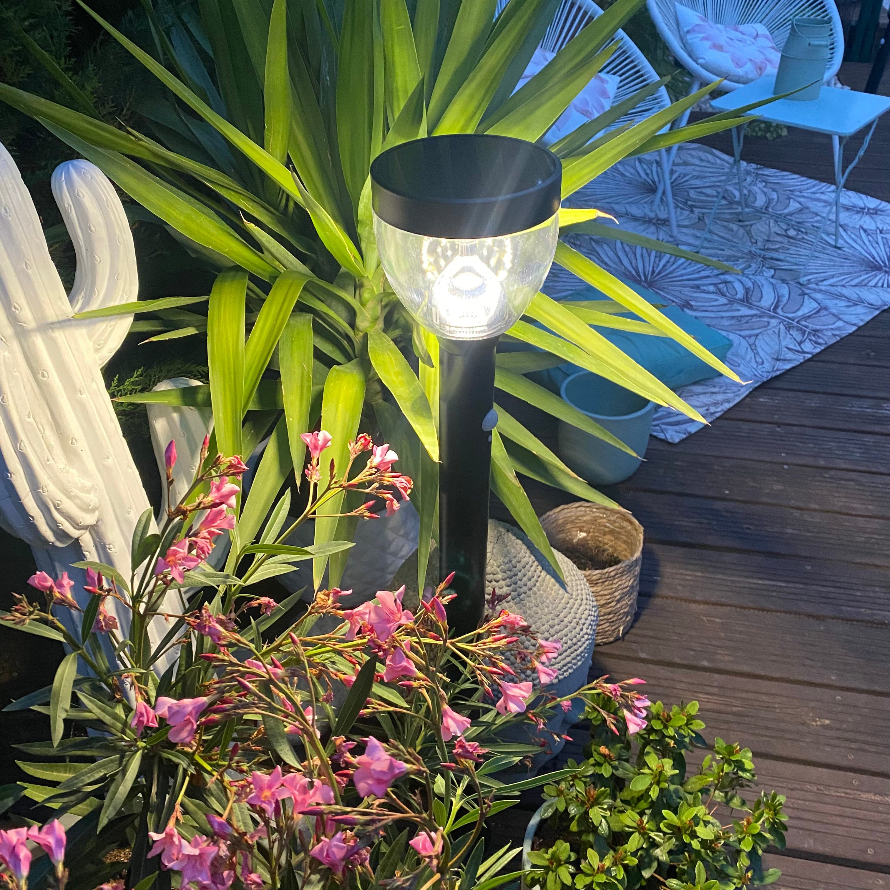 LUNA black solar bollard - Motion detector - 3 lighting modes from 75 to 600 lumens - Lumihome