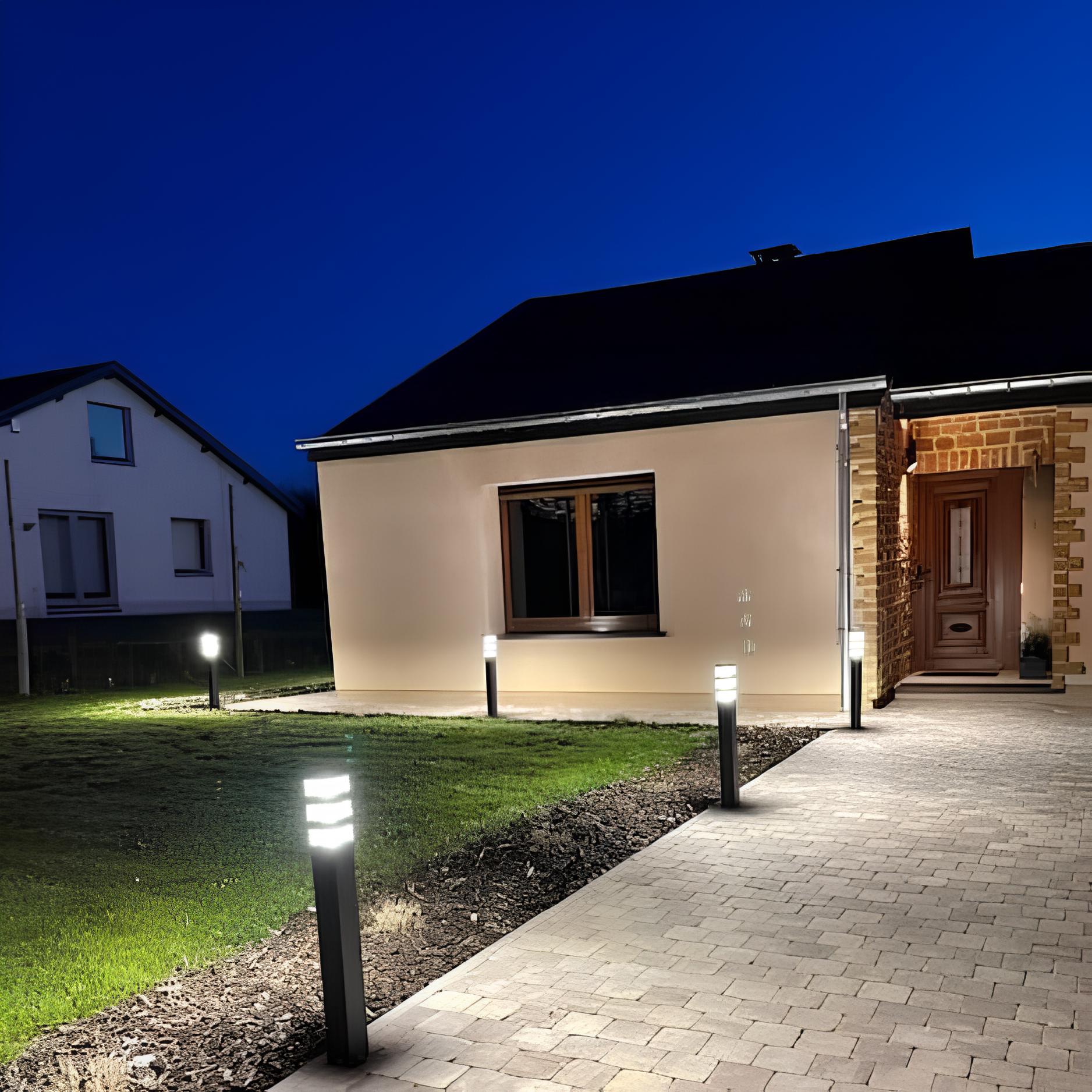 Pyramid Bollard 48 Leds - 230V - Height 80cm - 1500 lumens - Lumihome-France.com