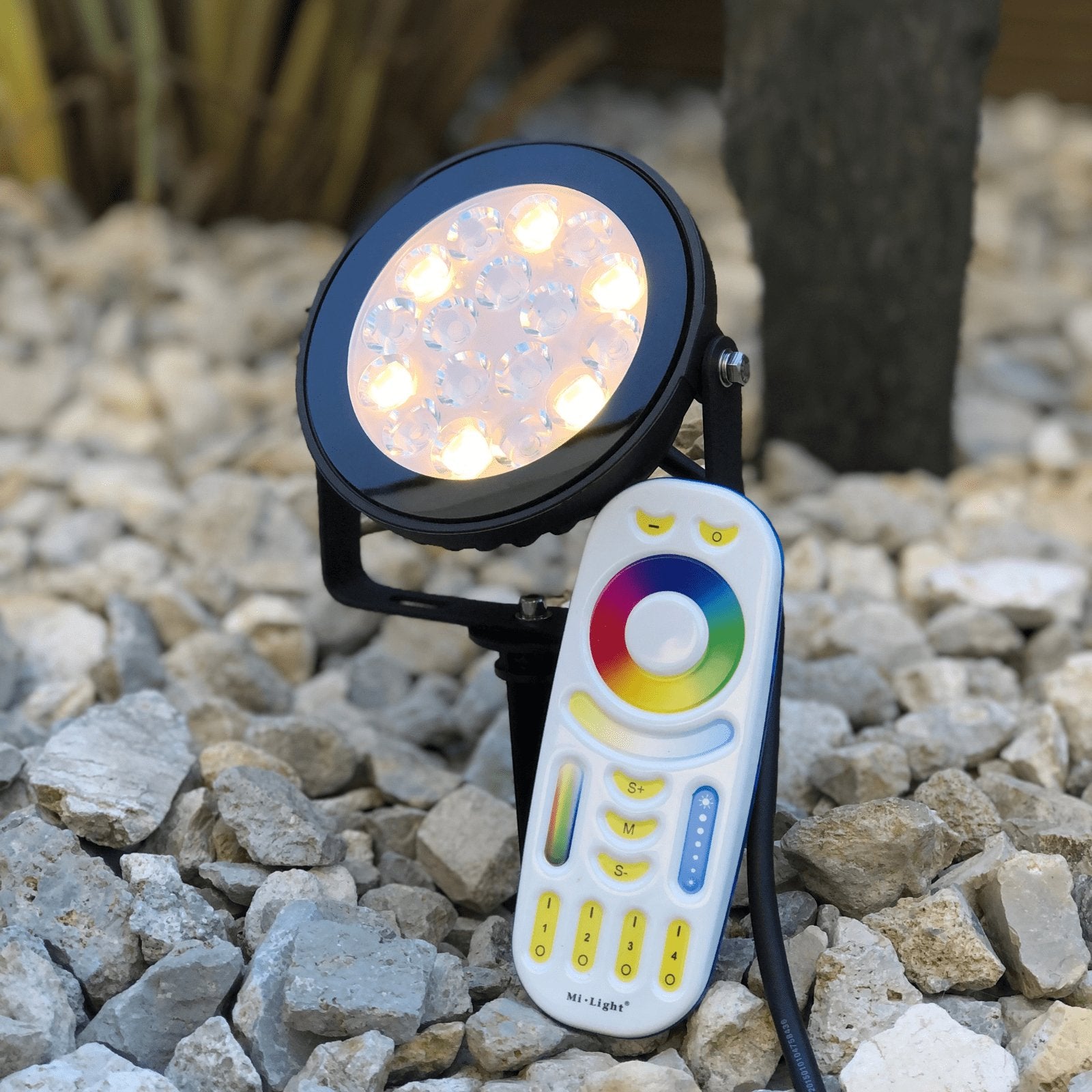 Led Spot RGB/CCT stake connected 9W - 230V - Ø 13.3 cm - Remote control - Lumihome