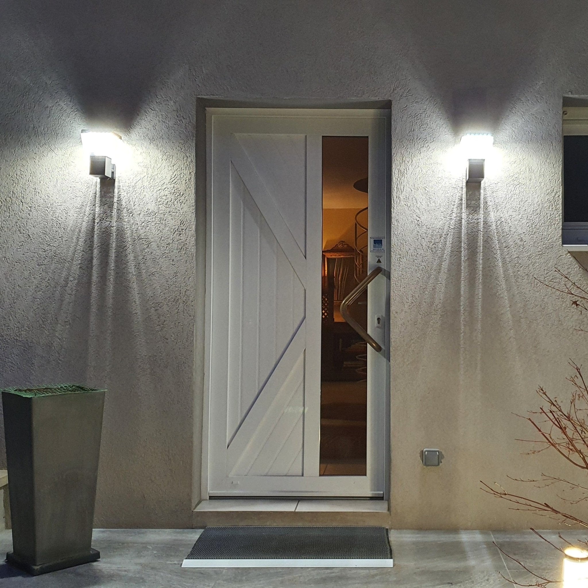 Aplique de exterior LIBERTY - 230V - 1000 lumens - 60 led - negro - Lumihome-France.com