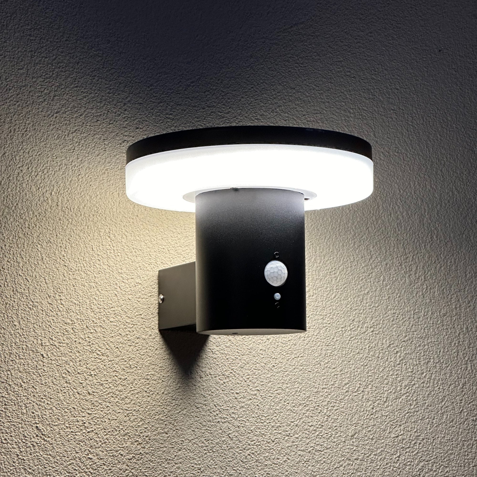 Applique a Led solare ALTO - Rilevatore di movimento - 3 modalità di illuminazione da 150 a 1000 lumen - Lumihome