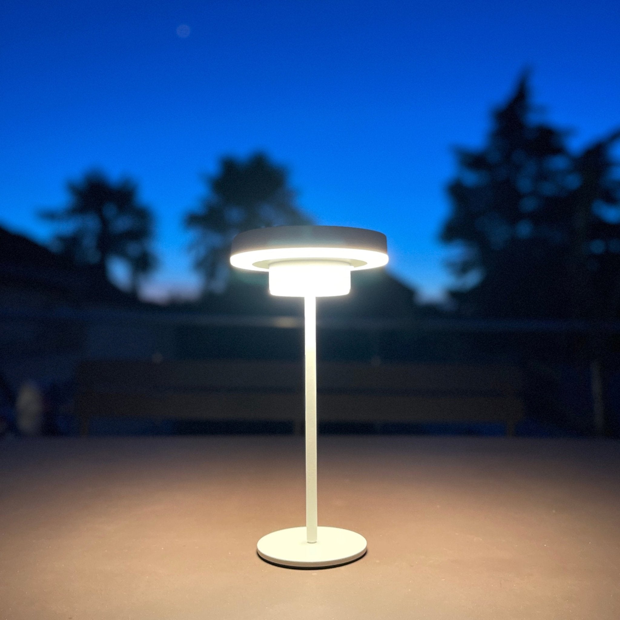 Lampada da tavolo LED solare GENOVA - Lumihome