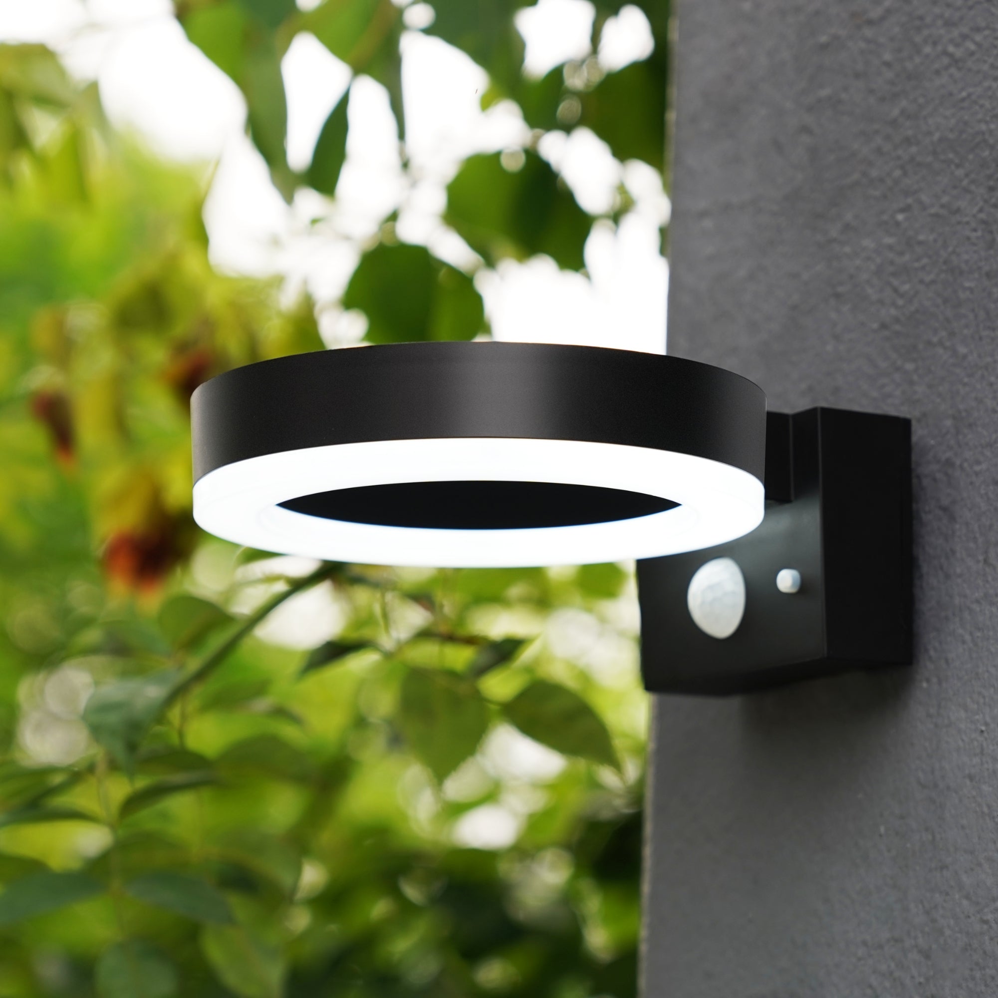 Candeeiro de parede LED solar para exterior DAYTONA - Detetor de movimento - 3 modos de iluminação 75 a 600 lúmens - Lumihome